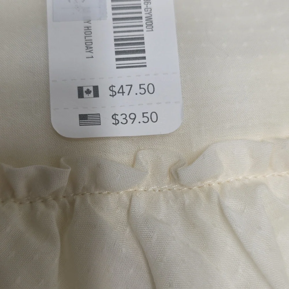 Gymboree Cream Ruffled Girls Blouse. Size XL. NWT!